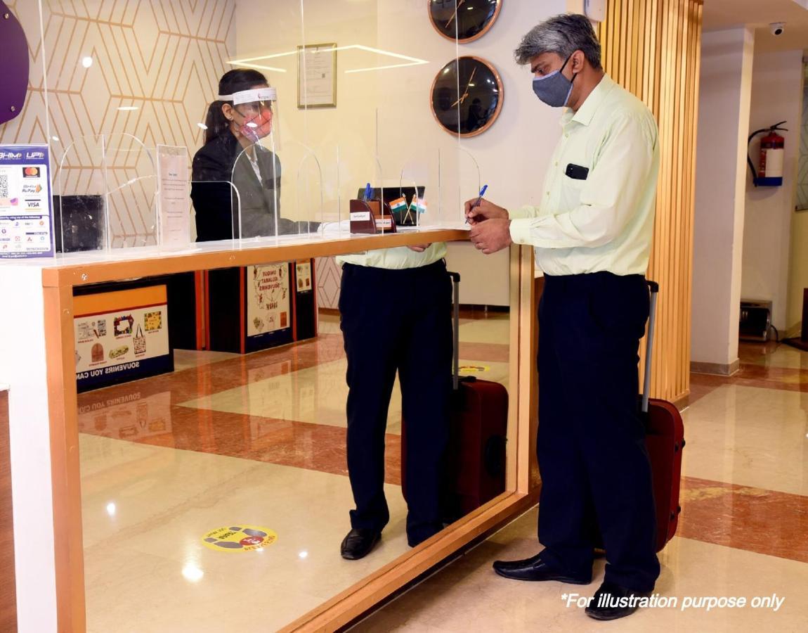 Spot On 70295 Sky Inn Jalandhar Exterior foto